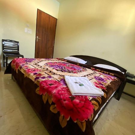Hotel Govind Palace Rishīkesh Extérieur photo